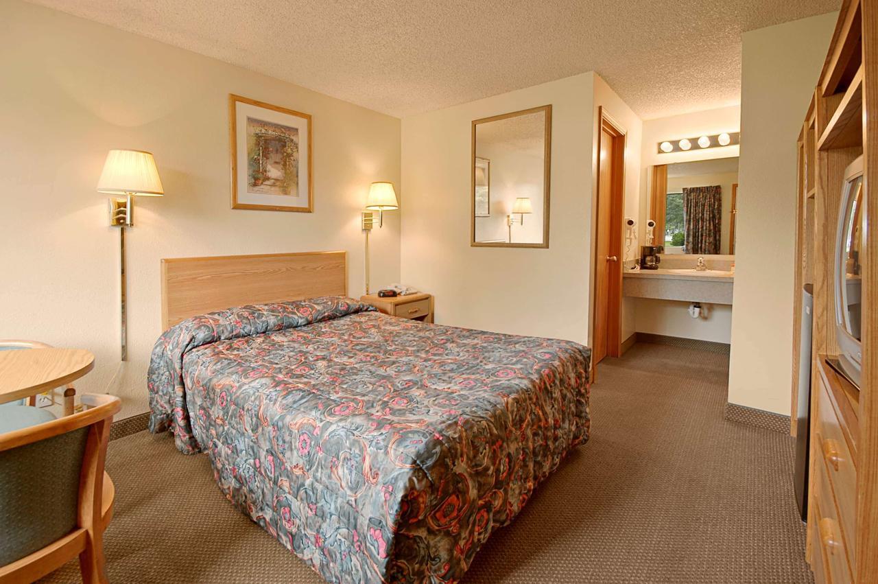 Days Inn By Wyndham Richland Rum bild